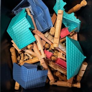 Lincoln Logs Kids Toy Building Set 113 Assortment of Roof and Log Pieces